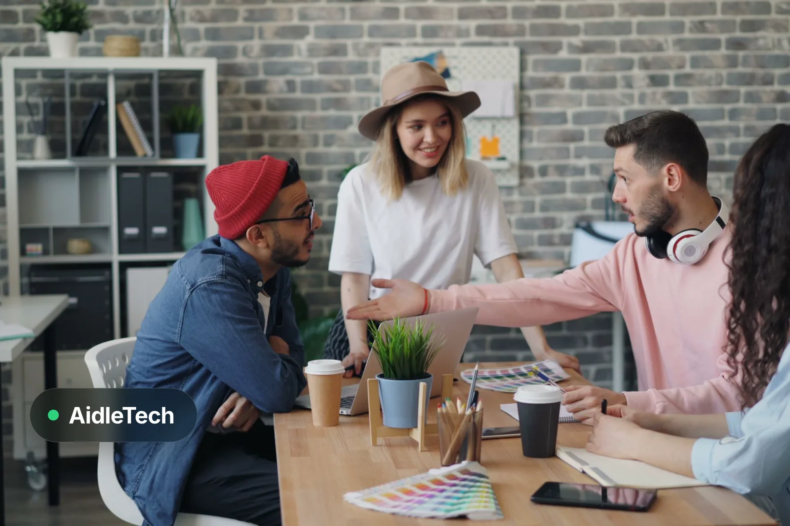 Agency or In-House? How to Decide for a Digital Project